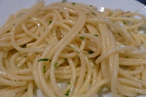 Espaguetis Aglio, Olio e Peperoncino