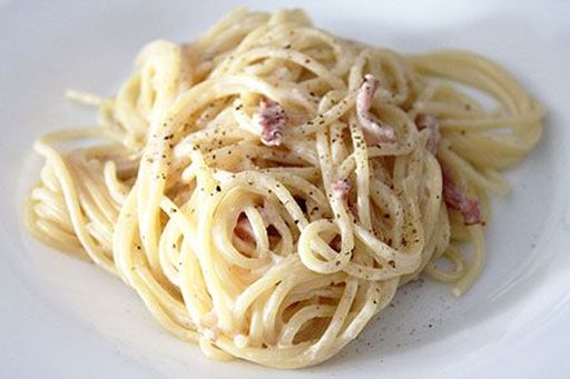 Espaguetis Carbonara