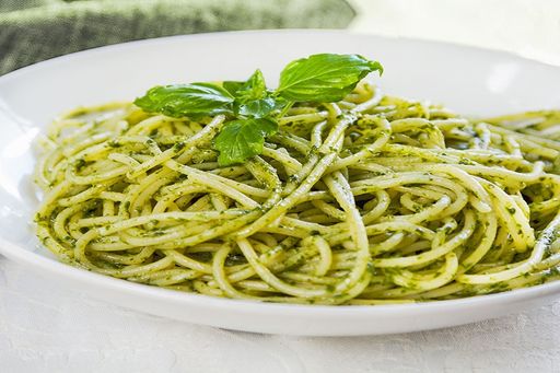 Espaguetis Pesto