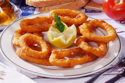 Fried breaded squid rings